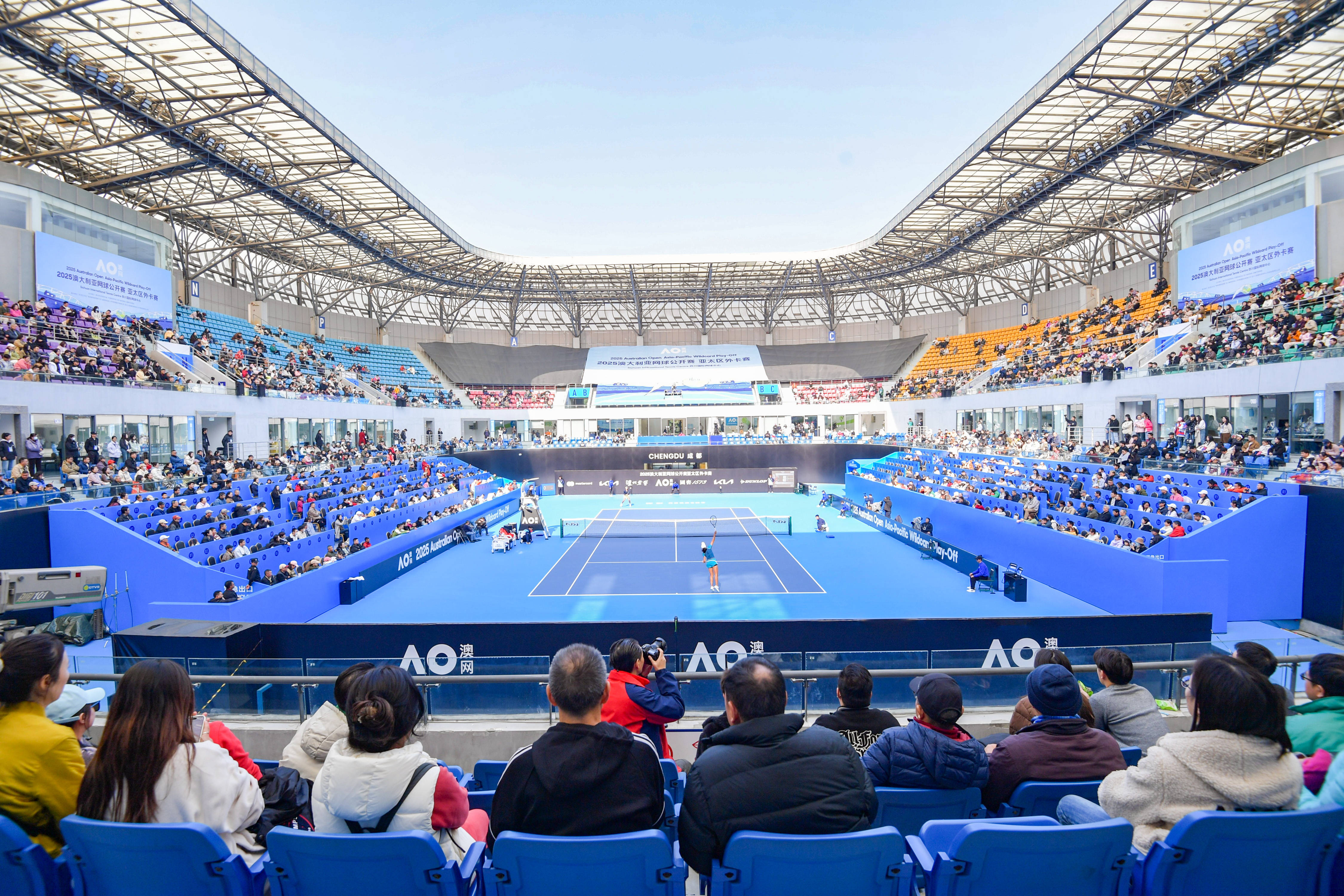 开云体育-关于重返赛场首场状态出色，中国队观众沸腾！，大坂直美重返赛场全场沸腾不已的信息-开云体育