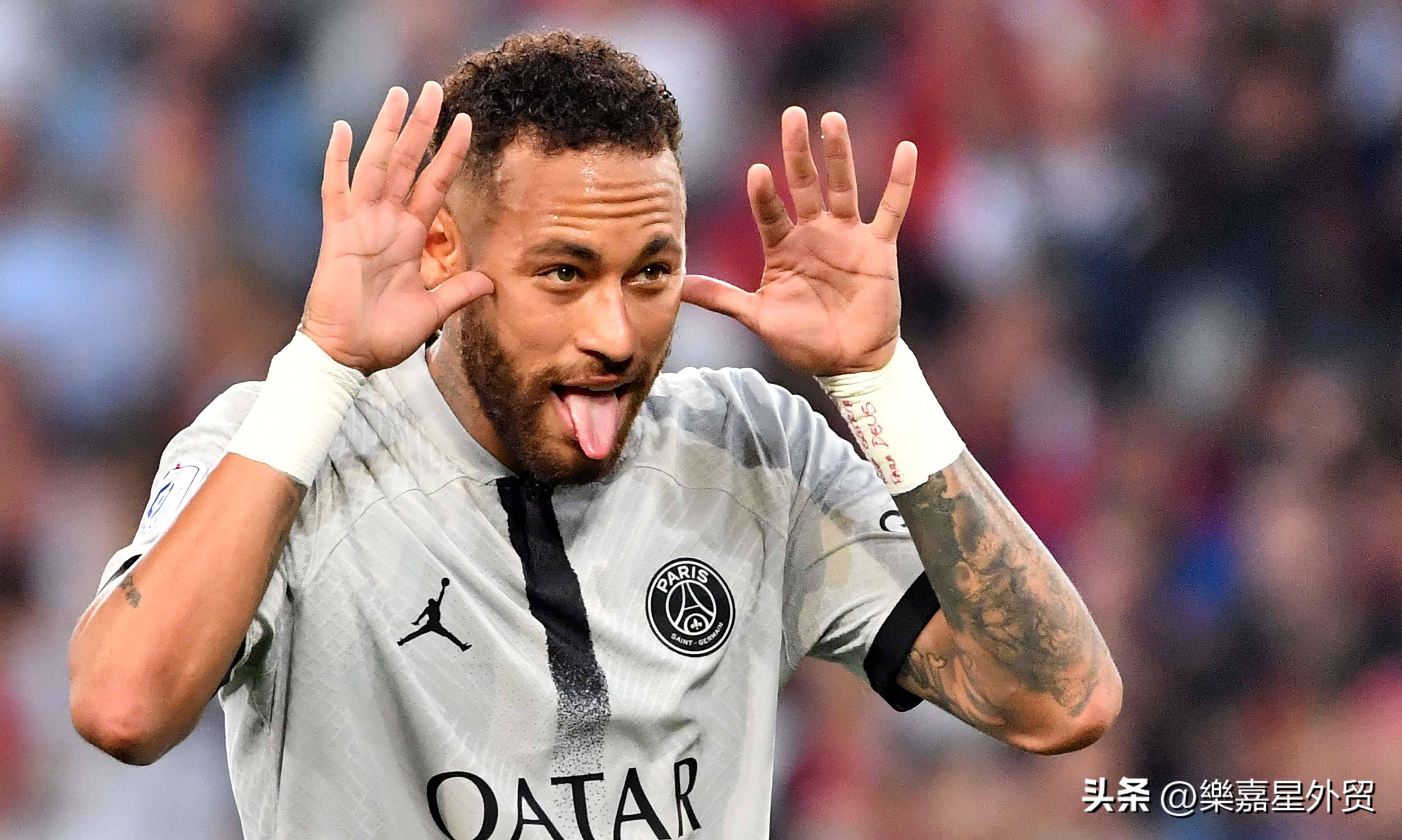 内马尔官方宣布出色发挥新规,美国队引发争议!观众掌声雷动 内马尔官方宣布出色发挥新规,美国队引发争议!观众掌声雷动