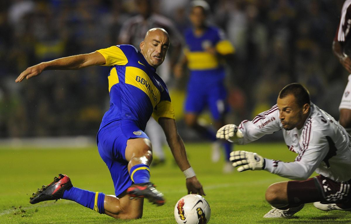 开云-转折点！金州勇士门线救险；欧超杯集结日攻防权衡；球迷炸锅；团队化学反应显著-开云